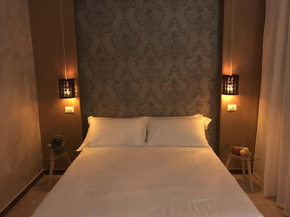 Hotel Raphael บอร์ดิเกรา ภายนอก รูปภาพ